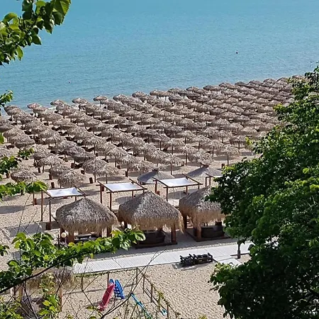 Апартамент Monastery 14, St. Vlas *