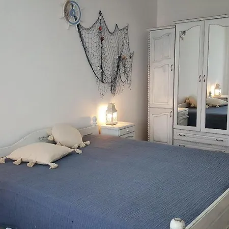 アパート Monastery 14, St.