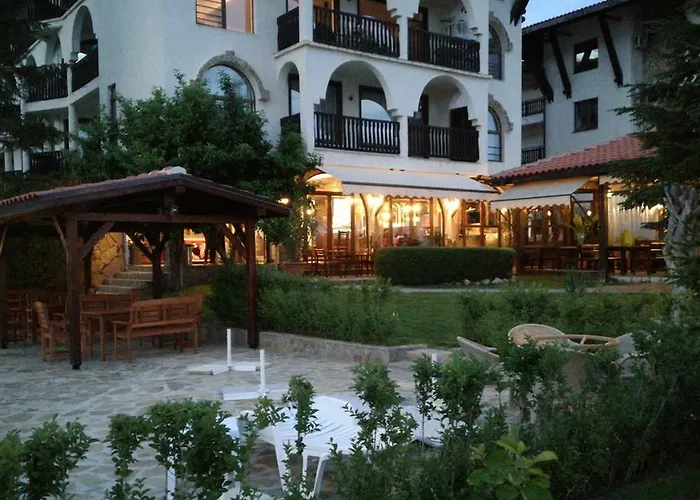 Monastery 14, St. סבטי ולאס