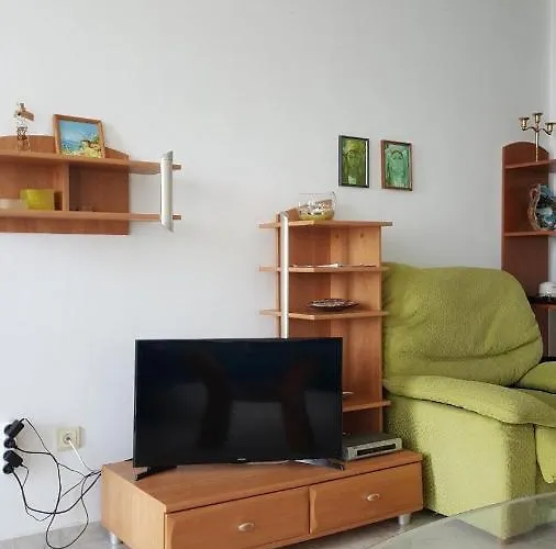 Monastery 14, St. דירה *